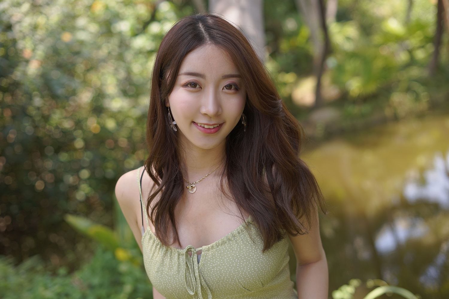 图片[11]-No.051-11海岛之旅真爱版 [243P]– 绿色连衣裙 [17P]-coswz-cos王者