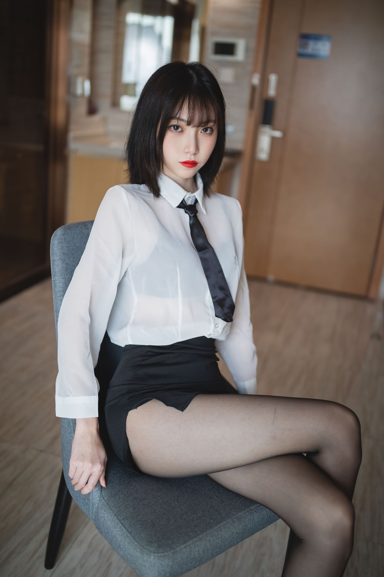 图片[1]-No.002-ol制服 [41P]-coswz-cos王者