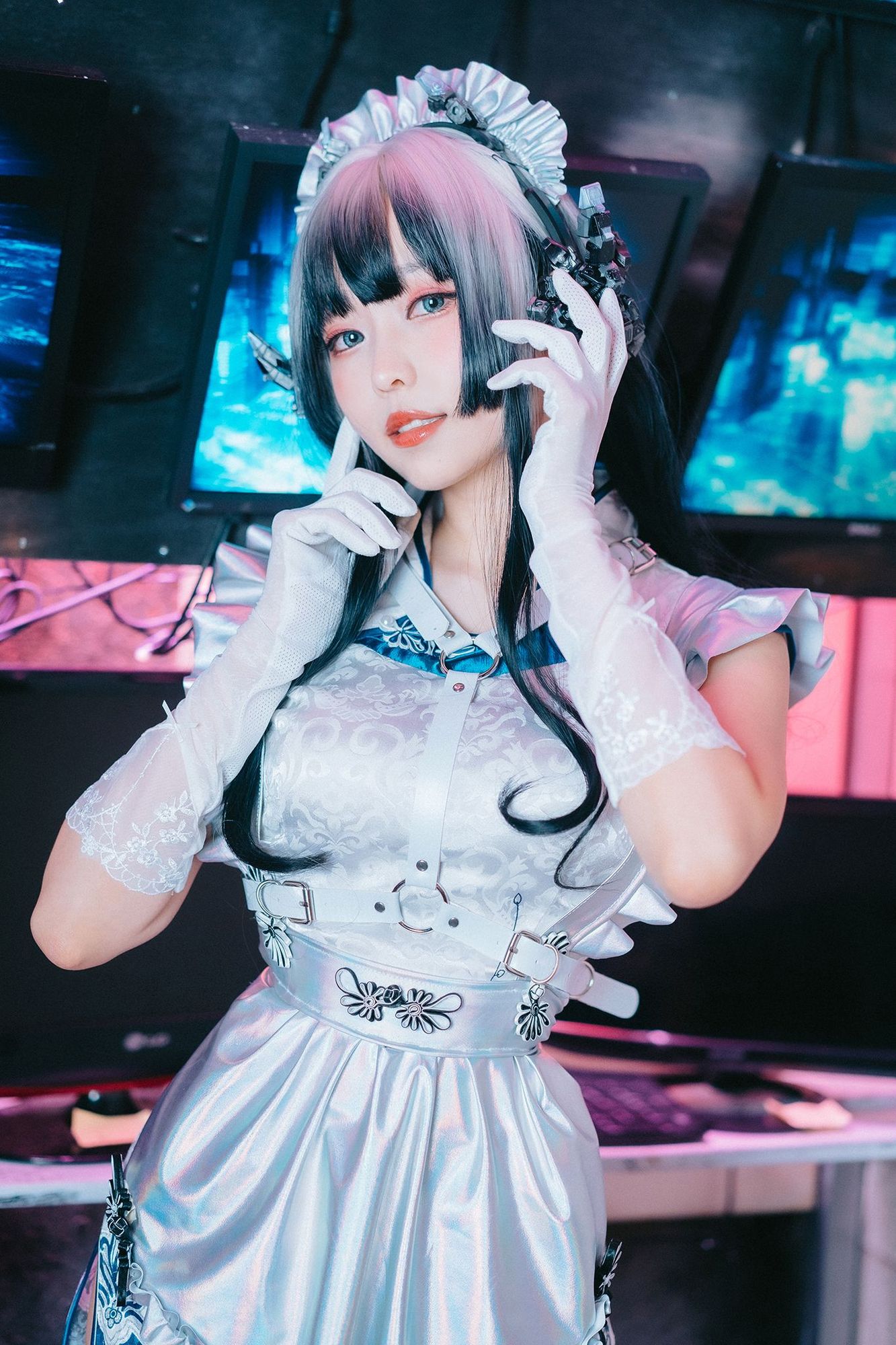 No.088 – 赛博女仆 Violane青辉石 [28P]-coswz-cos王者