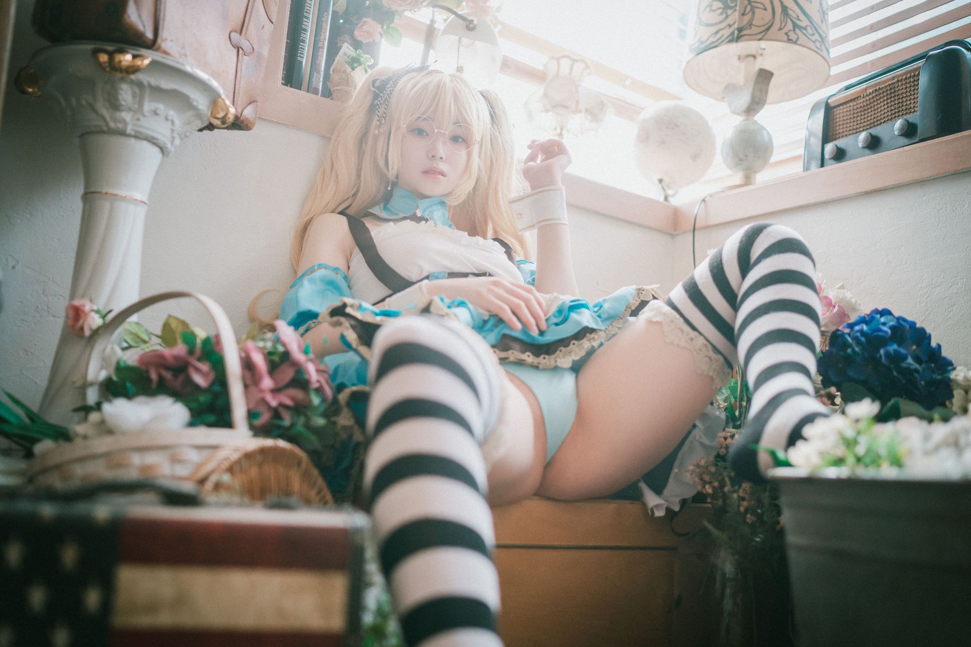 图片[49]-No.001-Alice in Glasses [49P]-coswz-cos王者
