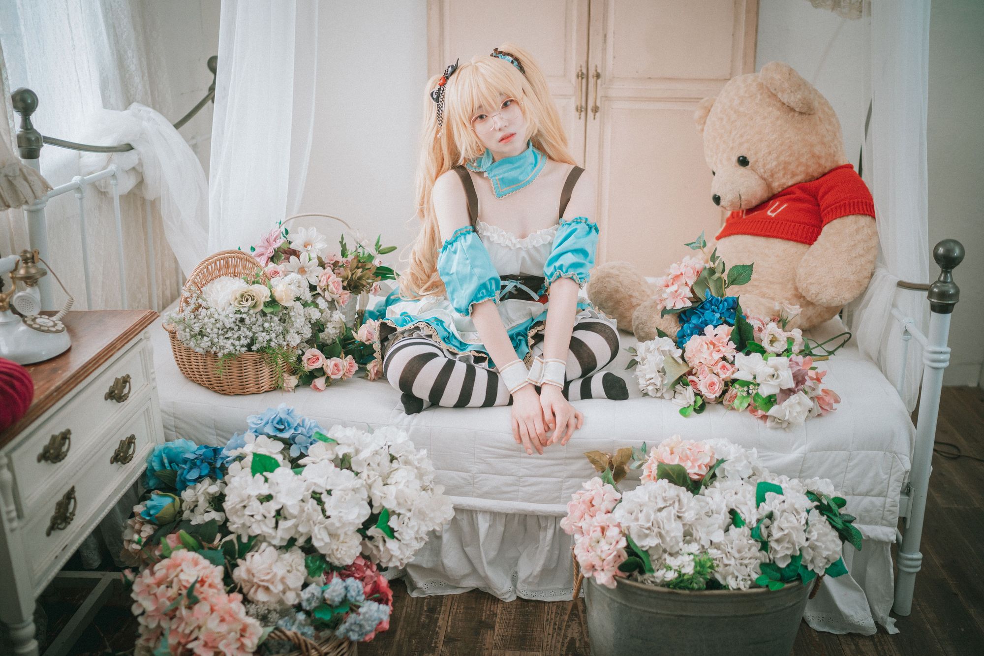 图片[38]-No.001-Alice in Glasses [49P]-coswz-cos王者