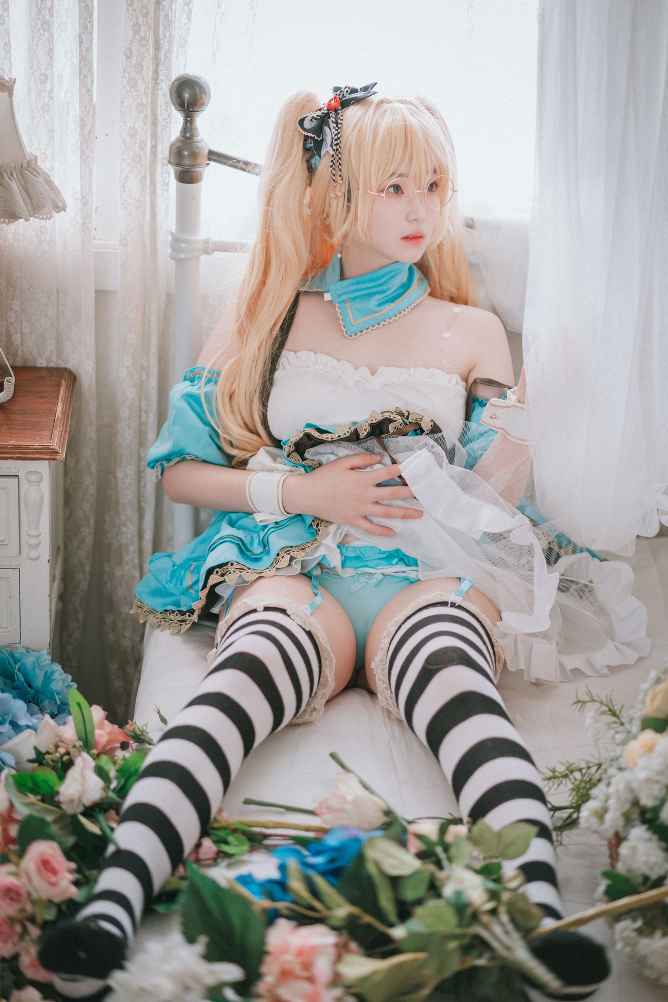 图片[19]-No.001-Alice in Glasses [49P]-coswz-cos王者