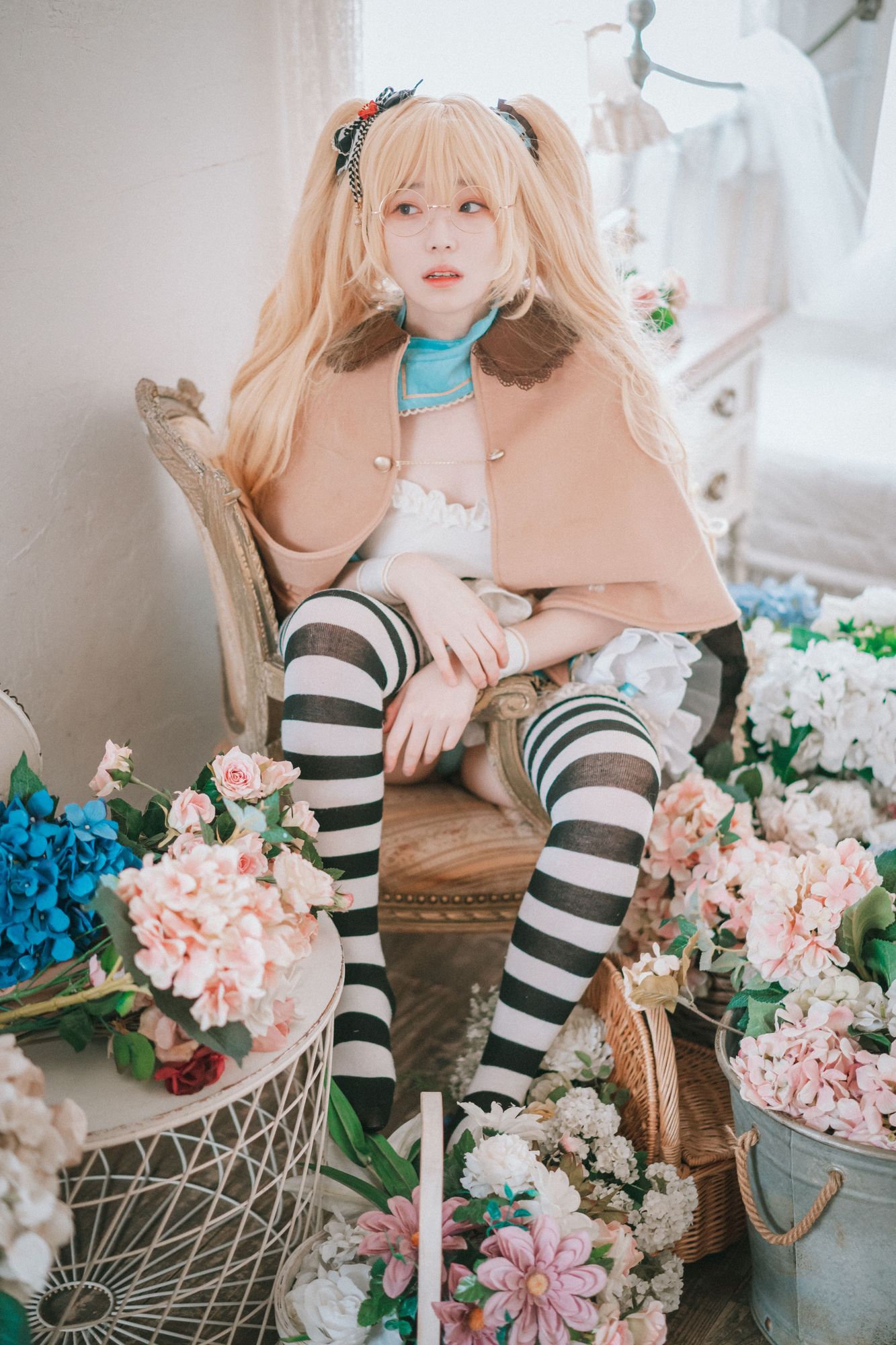 图片[10]-No.001-Alice in Glasses [49P]-coswz-cos王者