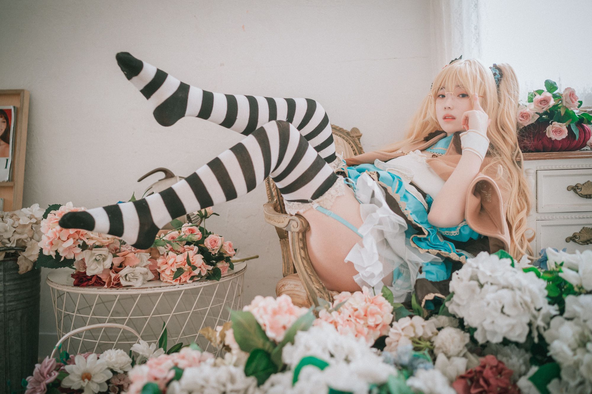 图片[8]-No.001-Alice in Glasses [49P]-coswz-cos王者