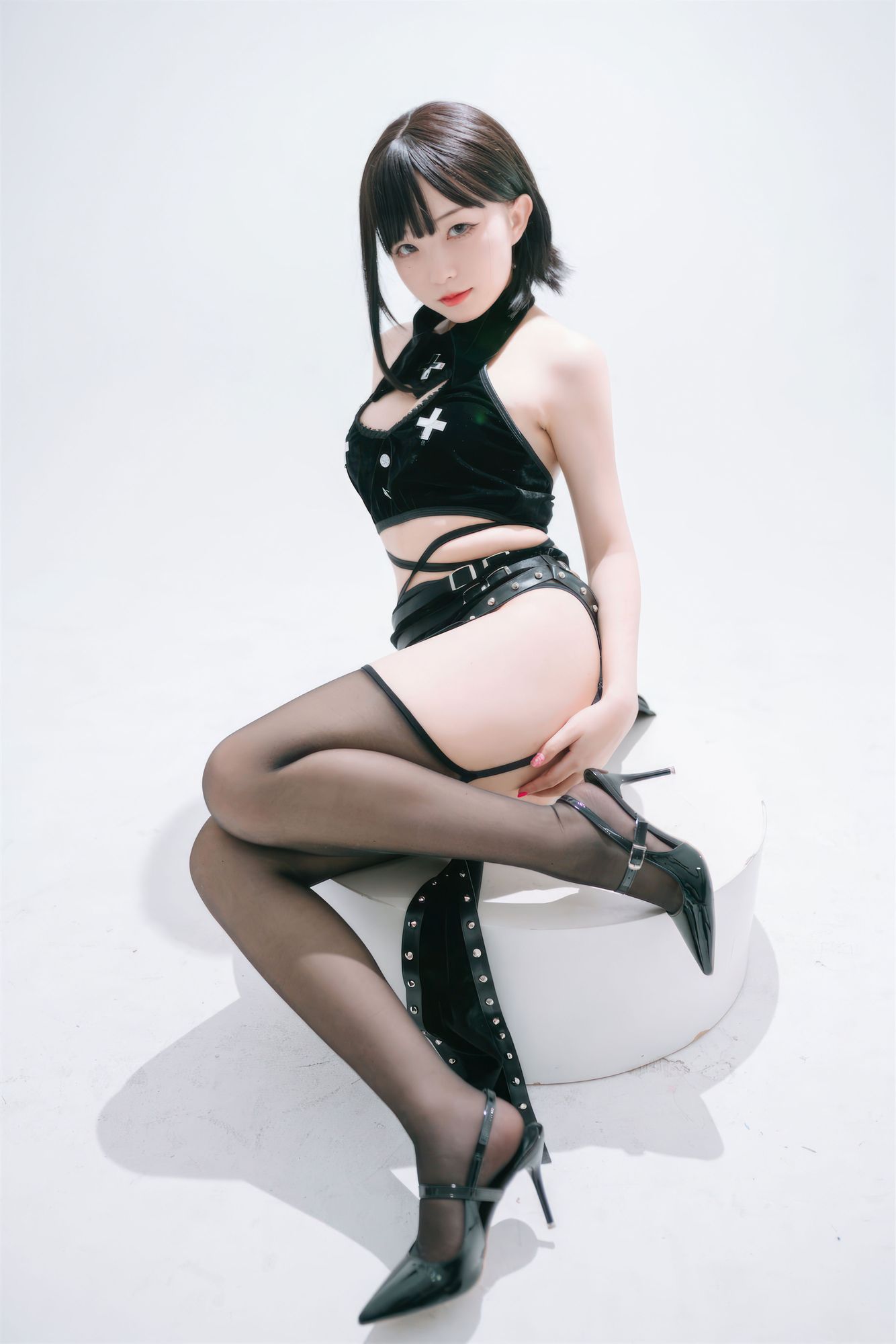图片[36]-No.037 – 吊带袜修女 [71P]-coswz-cos王者