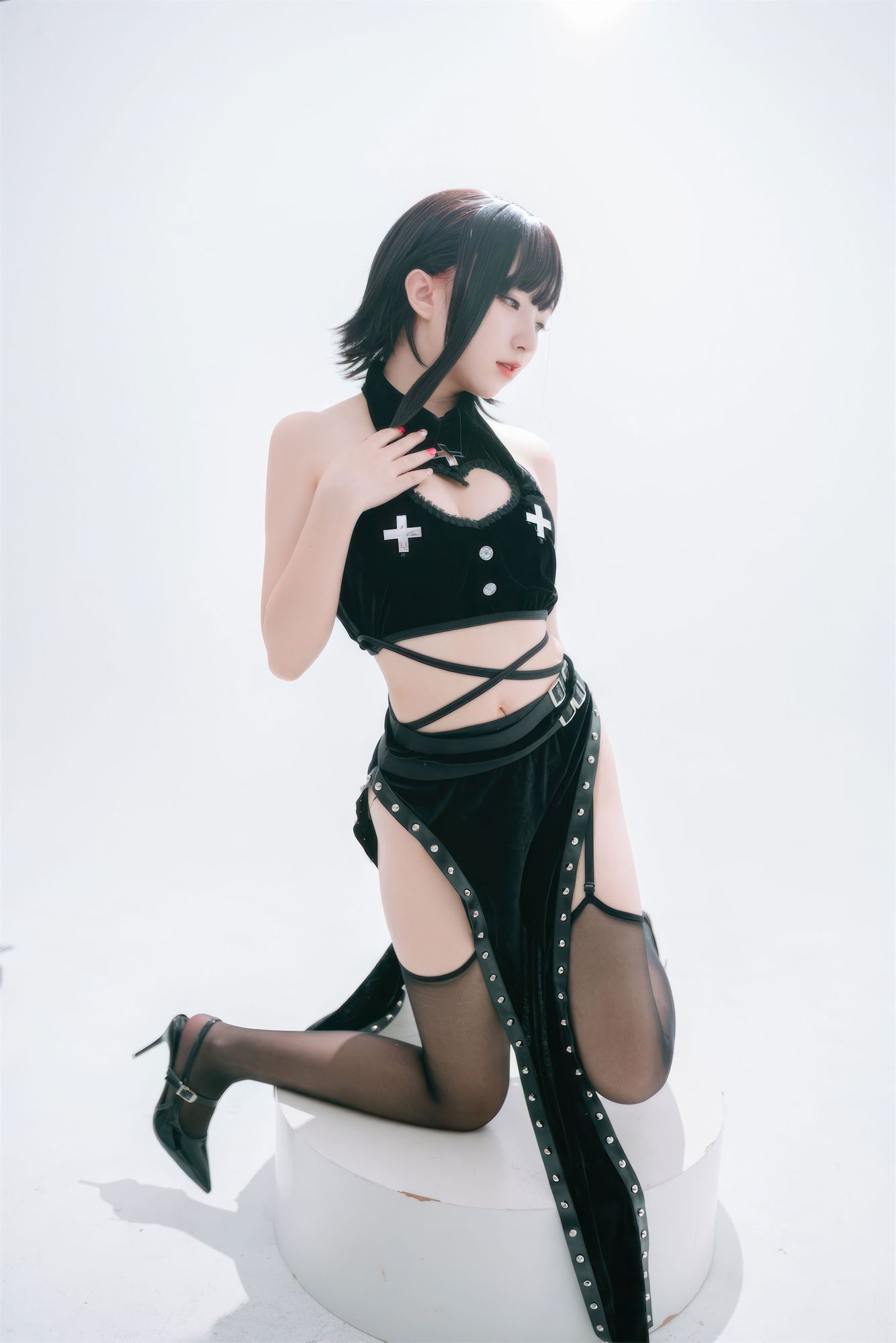 图片[50]-No.037 – 吊带袜修女 [71P]-coswz-cos王者