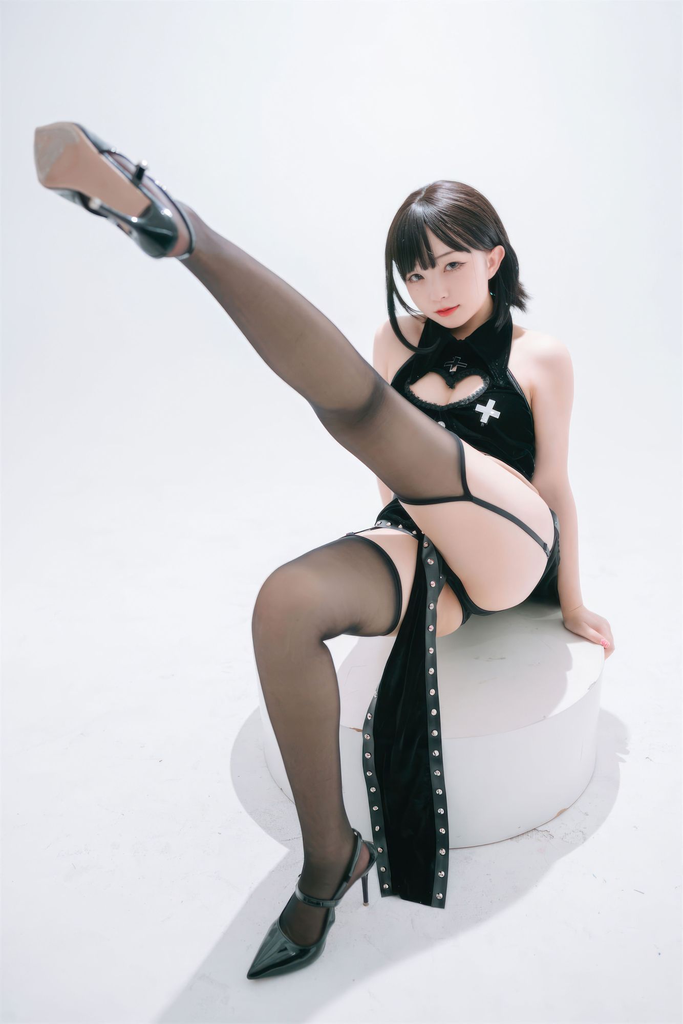 图片[49]-No.037 – 吊带袜修女 [71P]-coswz-cos王者