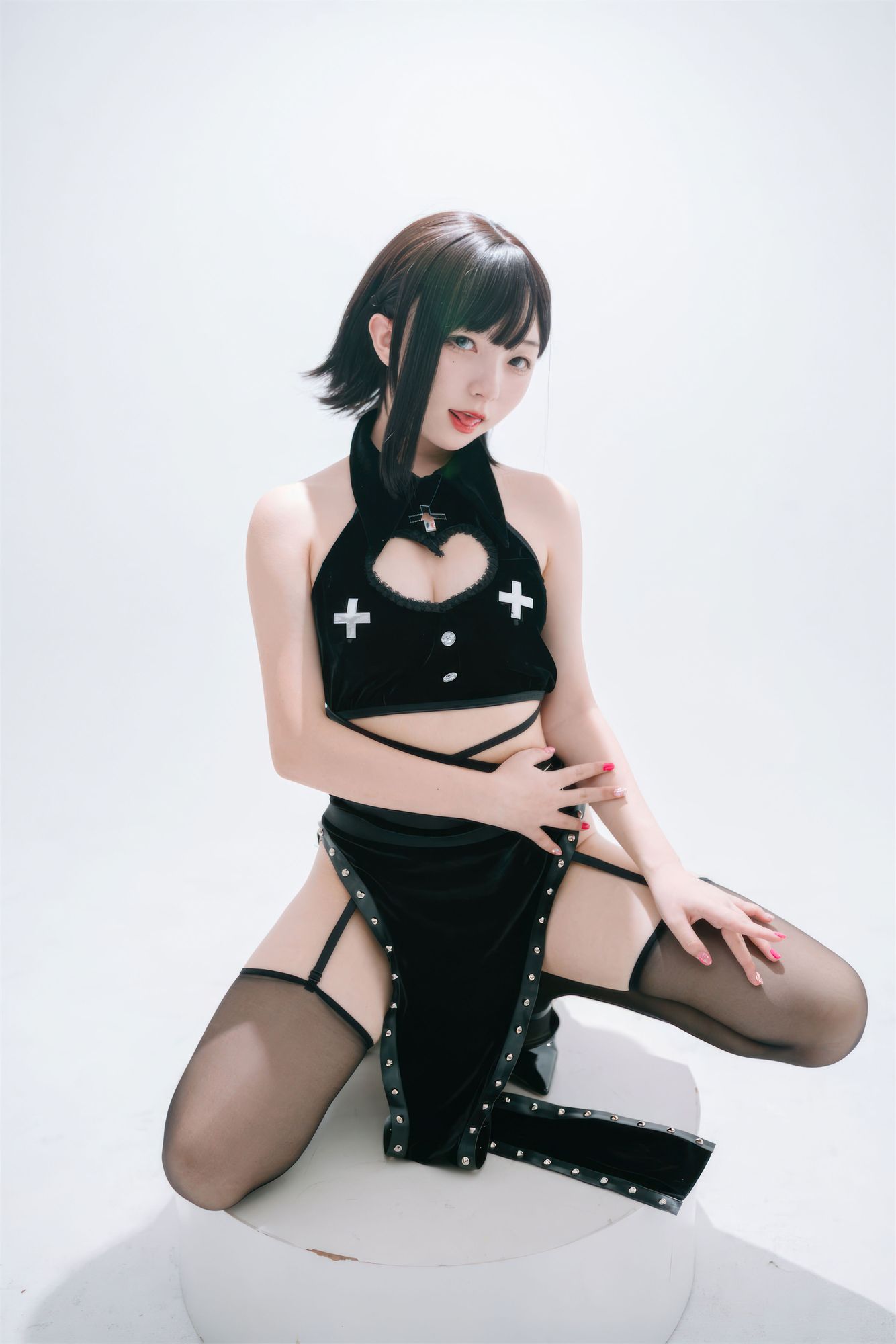 图片[32]-No.037 – 吊带袜修女 [71P]-coswz-cos王者