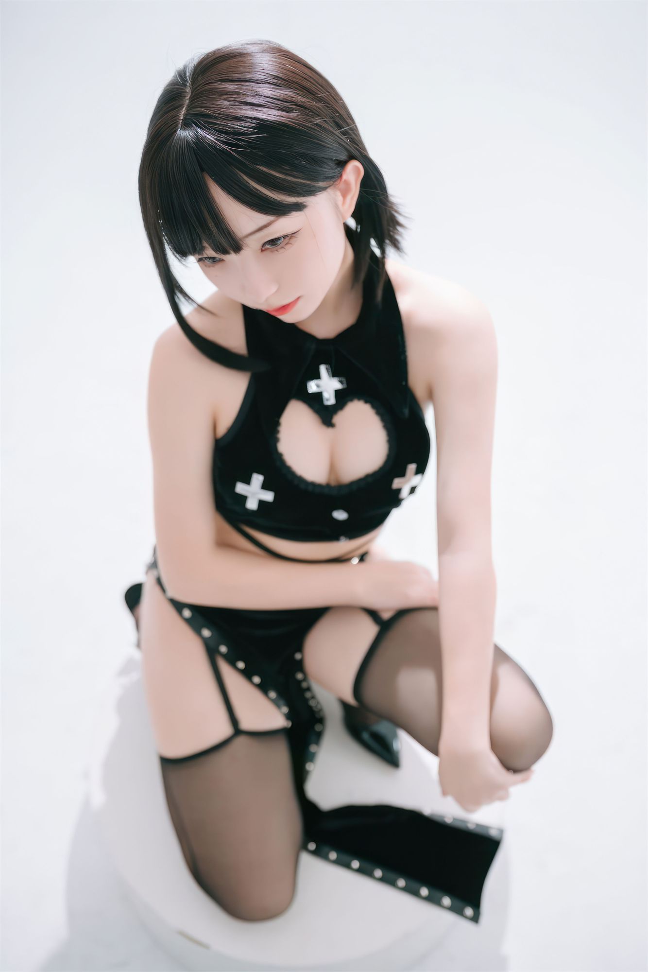 图片[7]-No.037 – 吊带袜修女 [71P]-coswz-cos王者