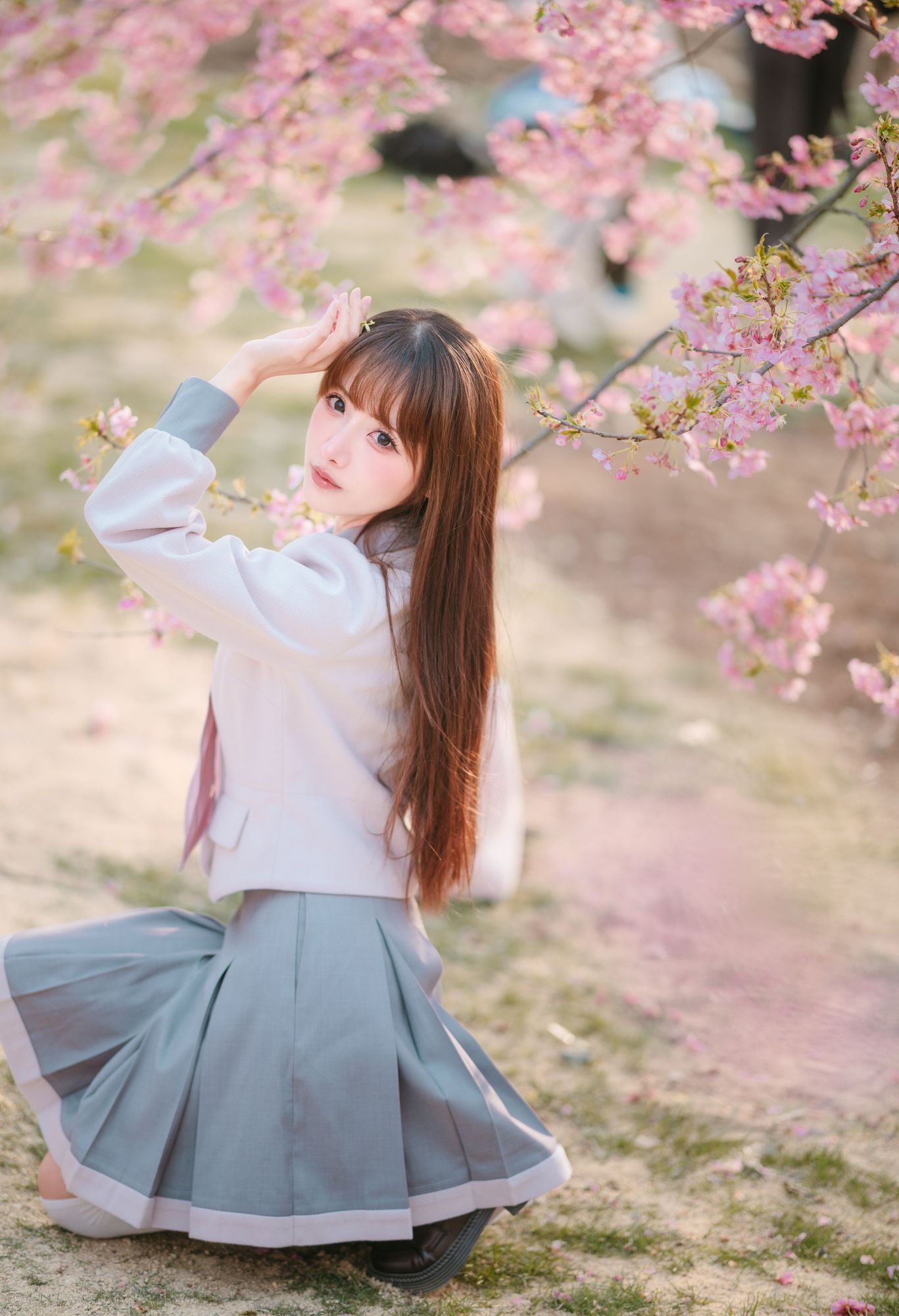 图片[4]-No.093 – 「紫氯氯」樱花下的JK少女 [18P]-coswz-cos王者