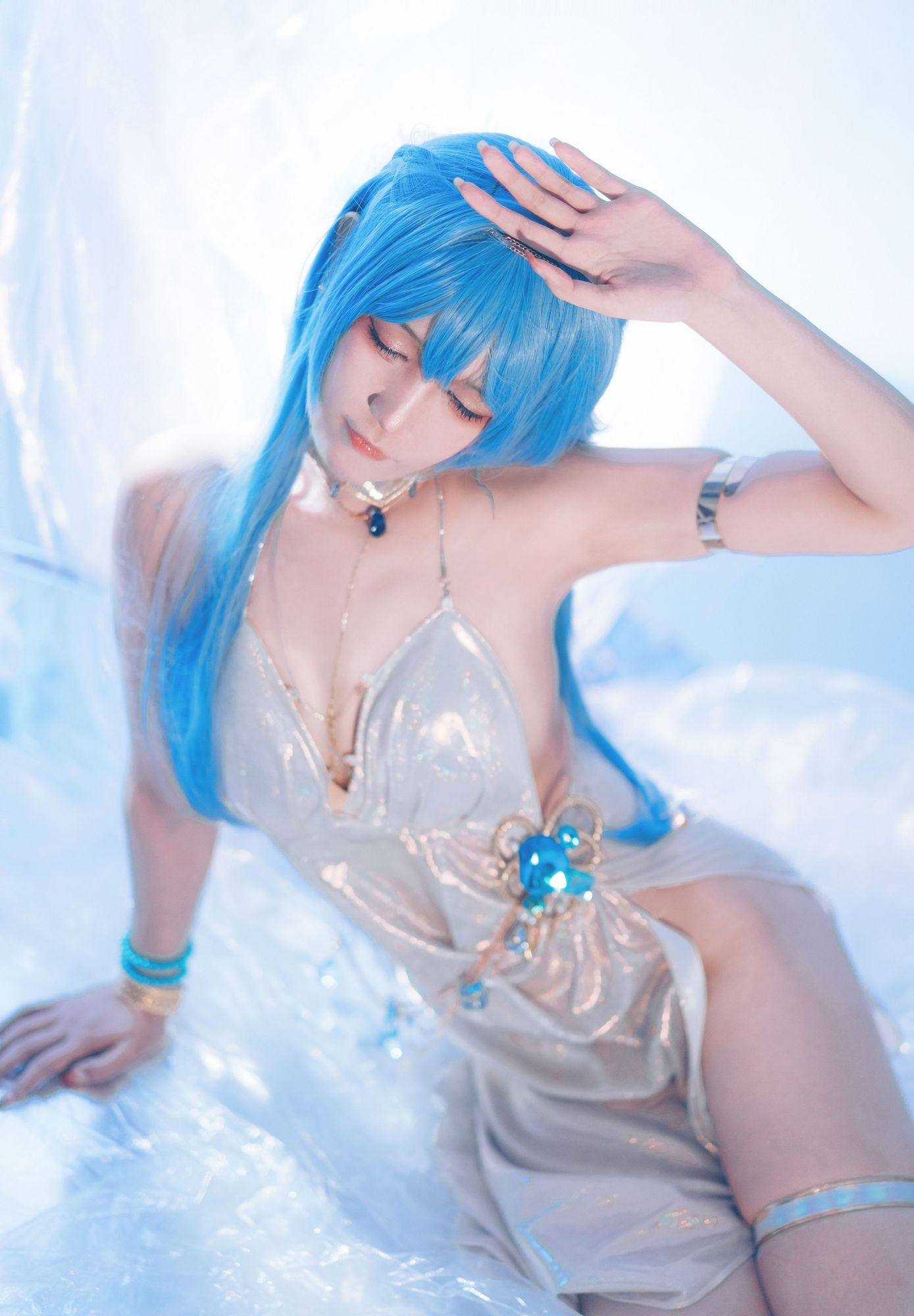 No.243 - 「阿熊是个萌妹吗」海伦水晶派对礼服 [18P]-coswz-cos王者