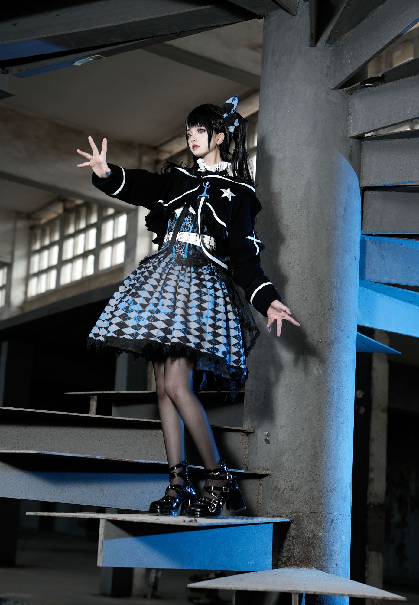 图片[3]-No.276 – 「花甲conch」黑岩射手 [18P]-coswz-cos王者