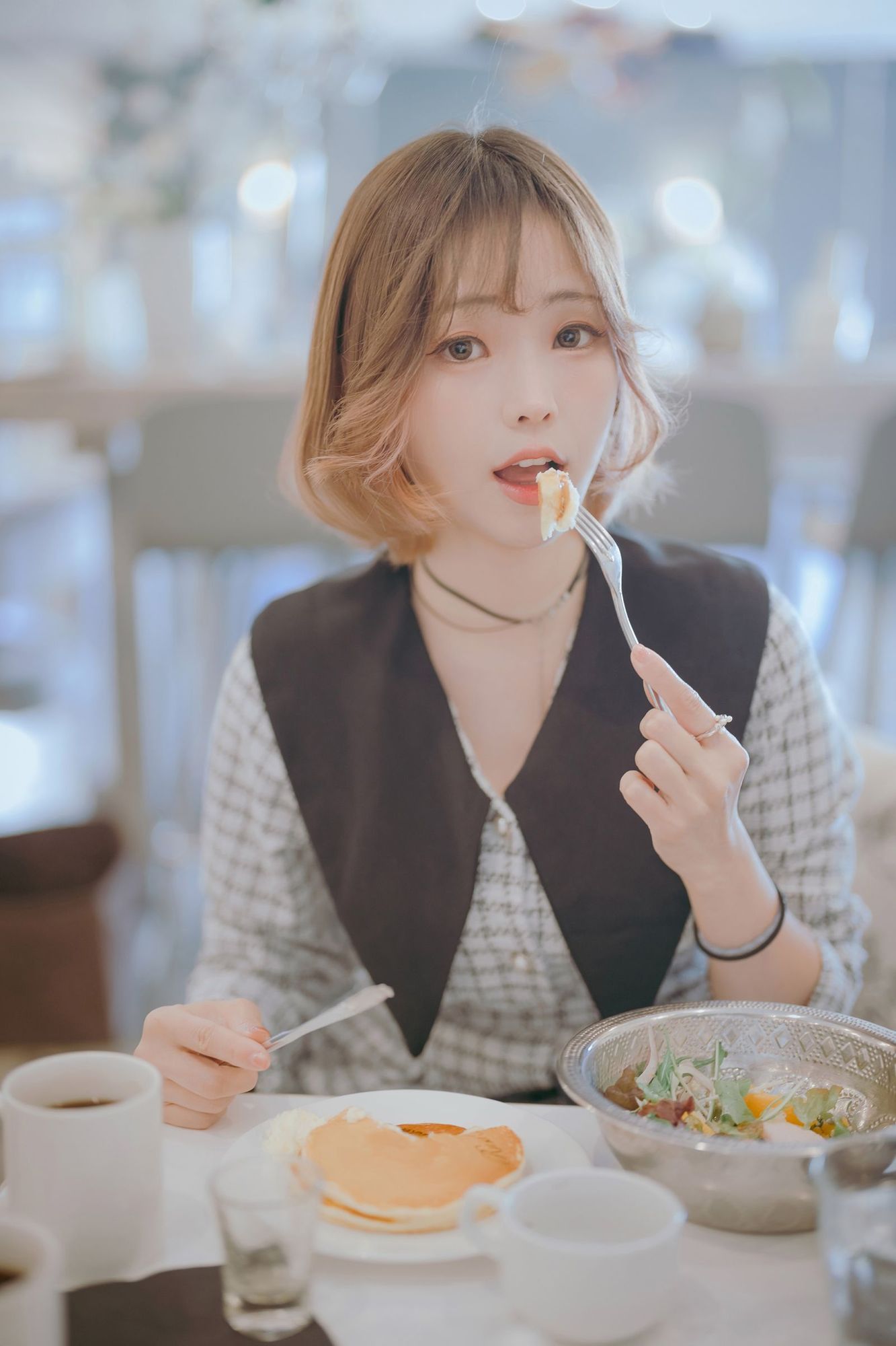 图片[117]-No.103 – 2025年01月订阅 (4套) [120P 6V]-coswz-cos王者