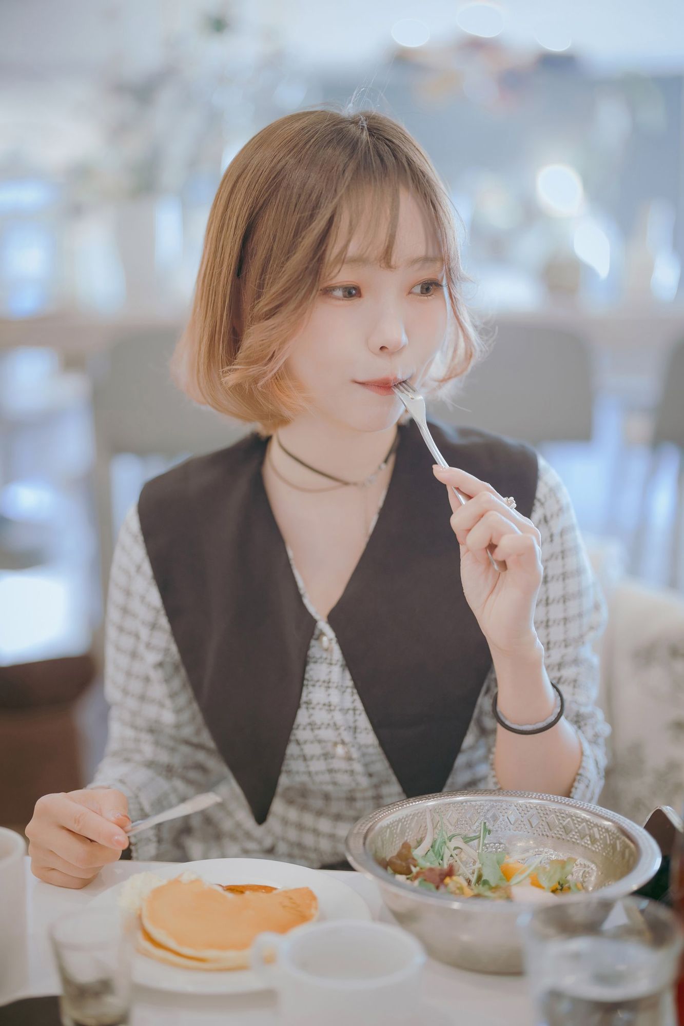 图片[118]-No.103 – 2025年01月订阅 (4套) [120P 6V]-coswz-cos王者