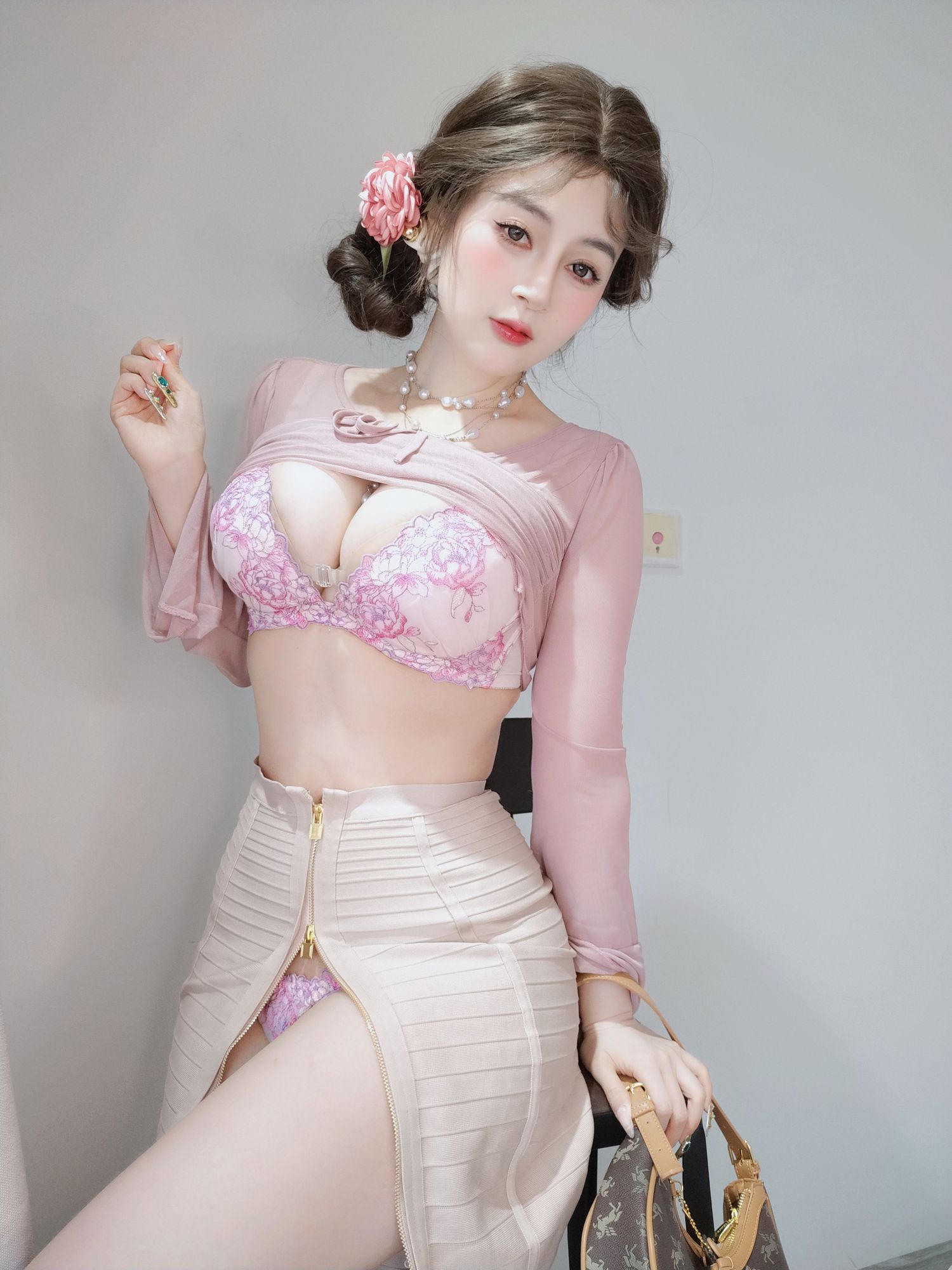 图片[5]-No.134 – [Fantia] 2024年12月订阅 (15套) [102P 5V]-coswz-cos王者