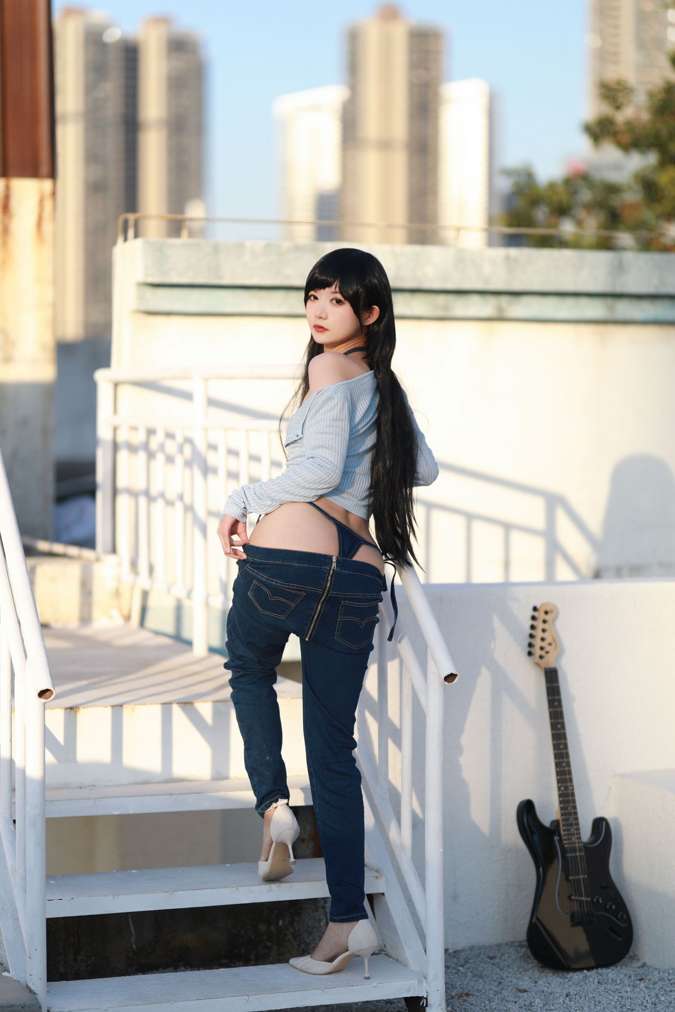 图片[2]-No.019 – 吉他牛仔裤 [26P]-coswz-cos王者