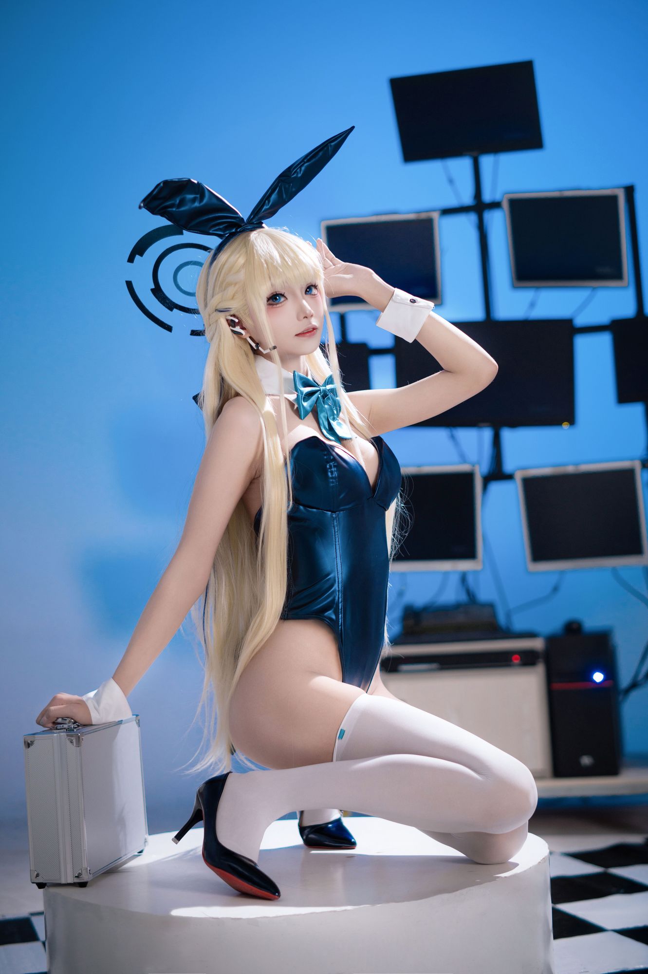 No.023 - 蔚蓝档案 飞鸟马时 兔女郎 [34P]-coswz-cos王者