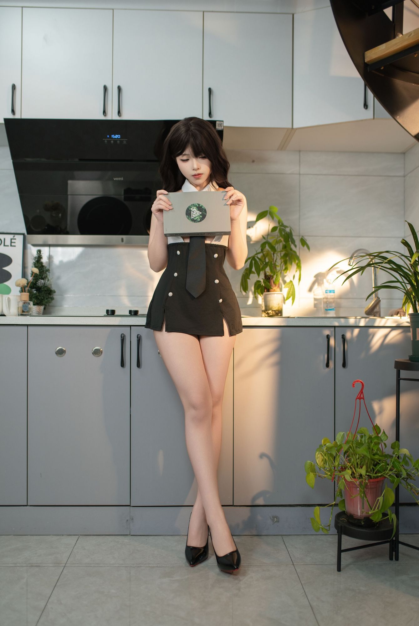 图片[2]-No.026 – 小职员 [83P 12V]-coswz-cos王者