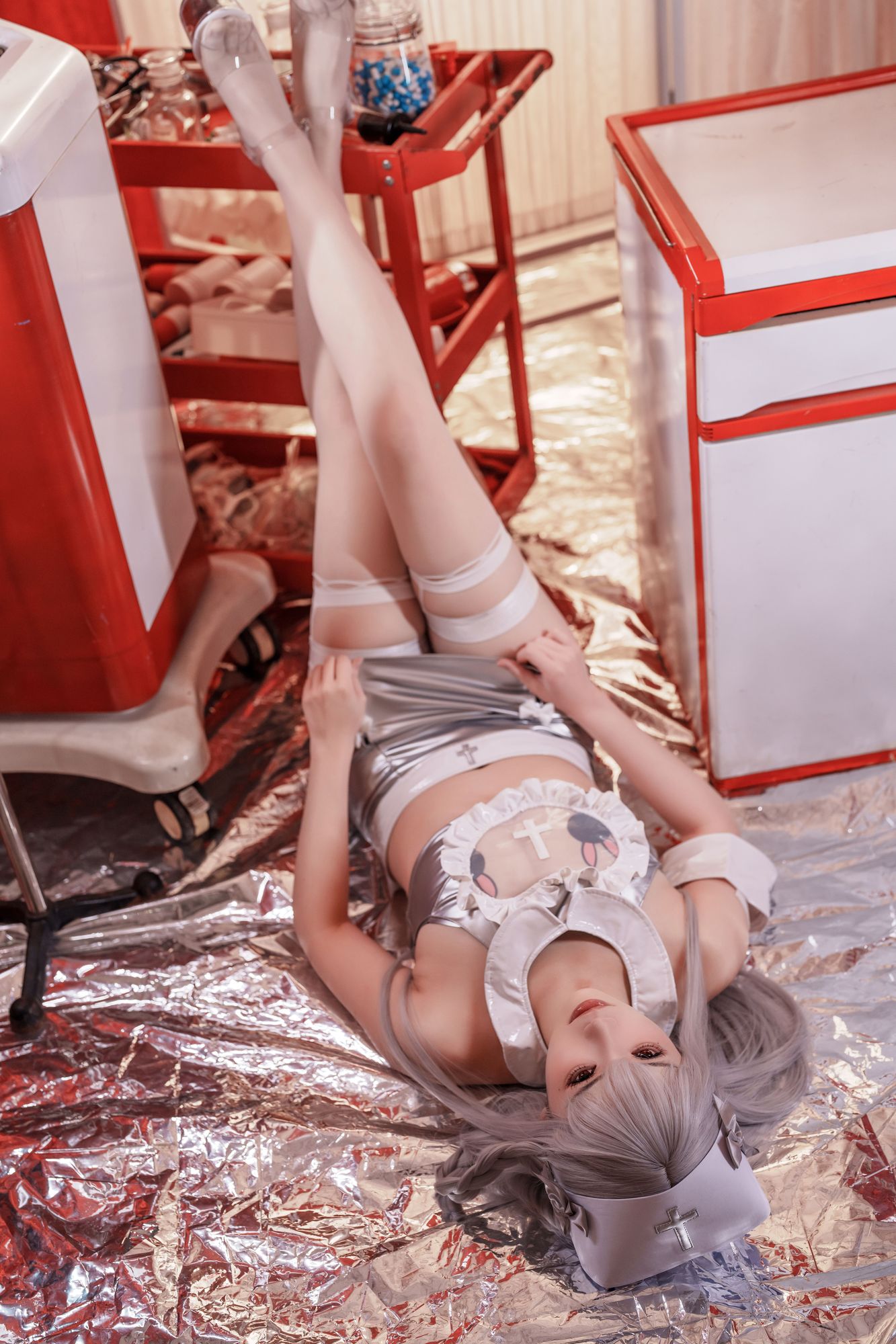 图片[27]-No.064 – 银发魔女护士 实习日记 [74P 6V]-coswz-cos王者