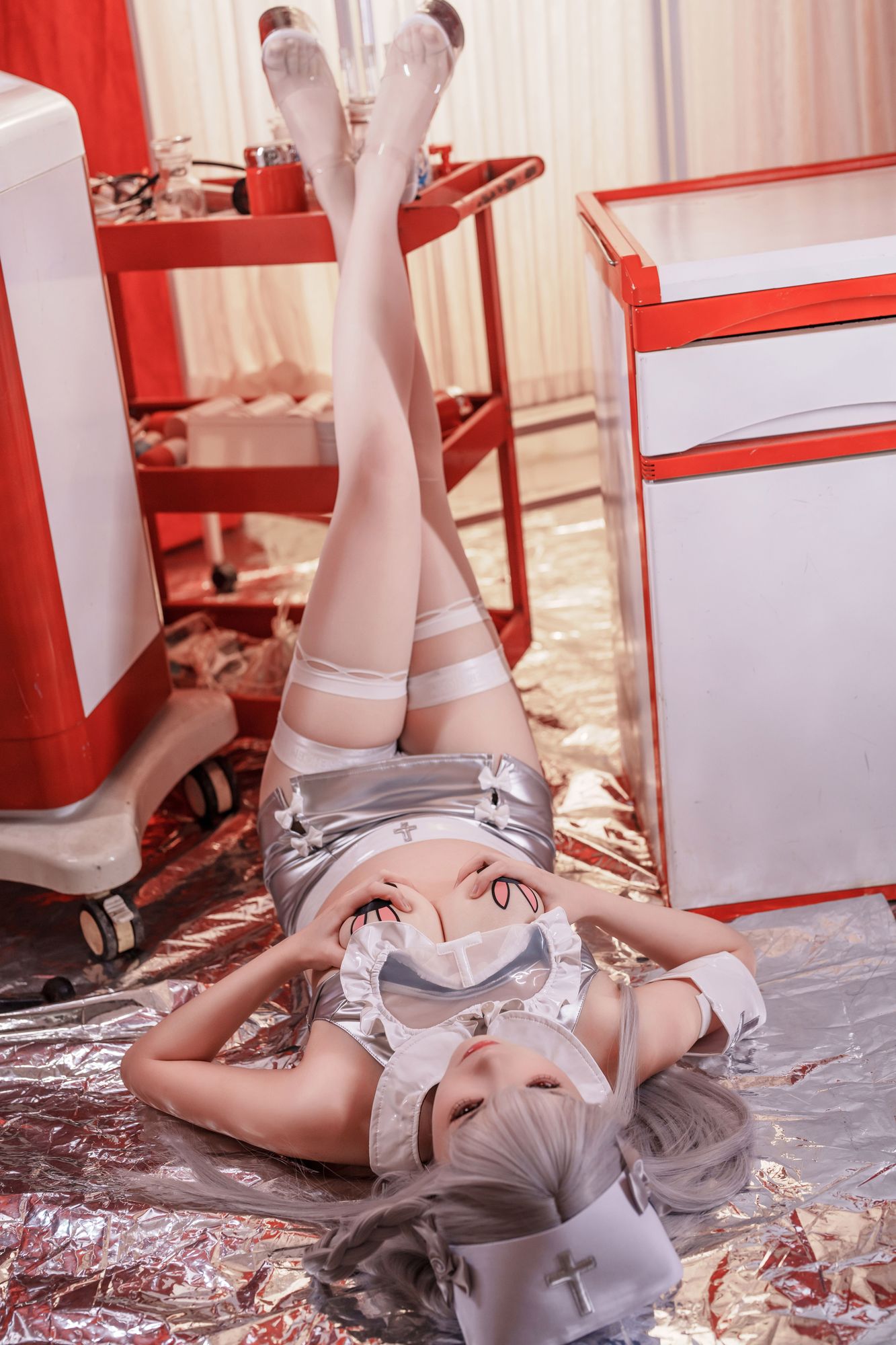 图片[26]-No.064 – 银发魔女护士 实习日记 [74P 6V]-coswz-cos王者