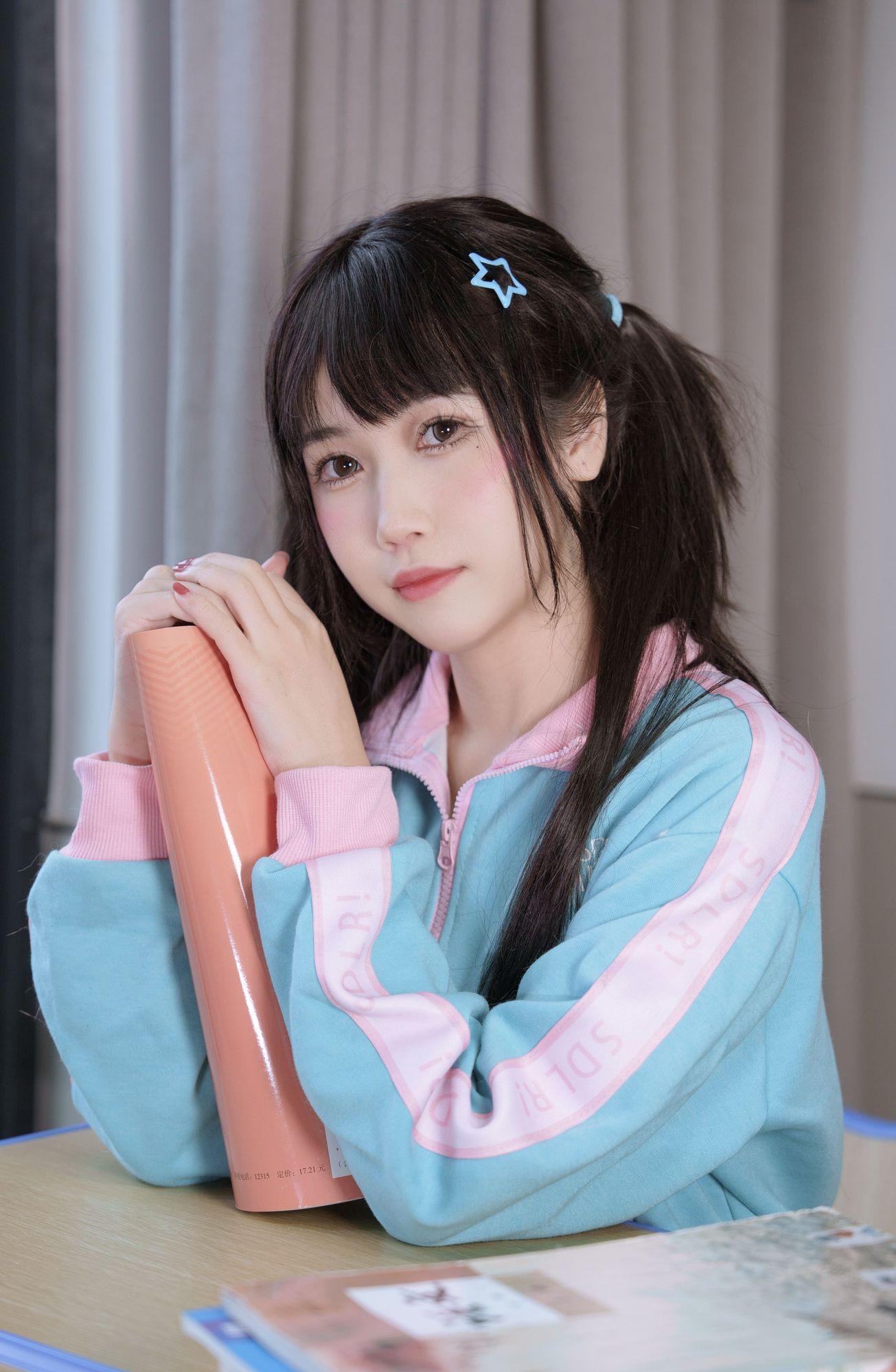 No.073 - 涂油教室实习生 [74P 1V]-coswz-cos王者