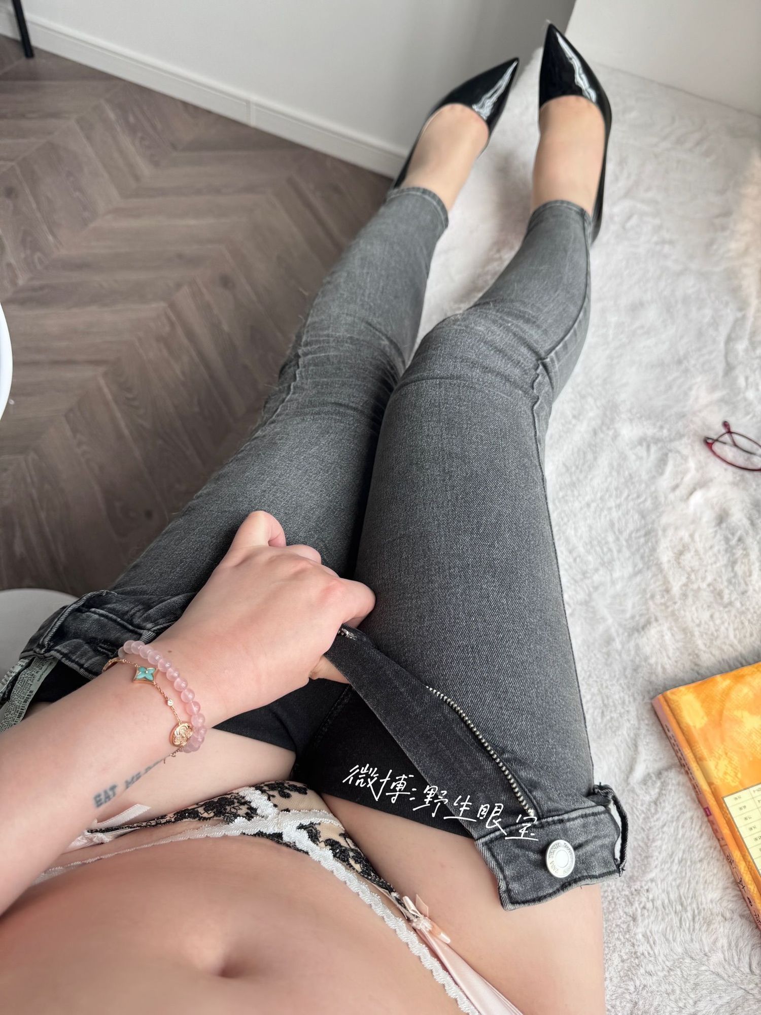 图片[2]-No.110 – [Fantia] 2025年04月订阅 [35P]-coswz-cos王者