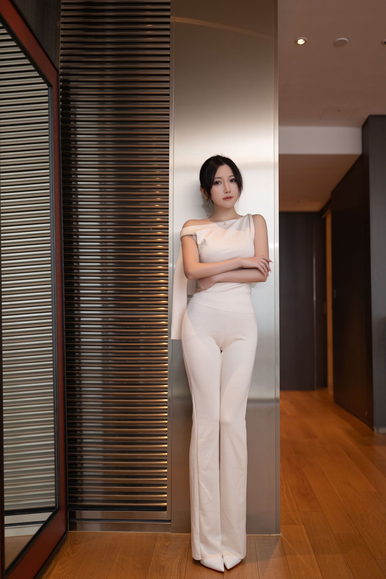 图片[2]-No.160 – 职场女人 [120P]-coswz-cos王者