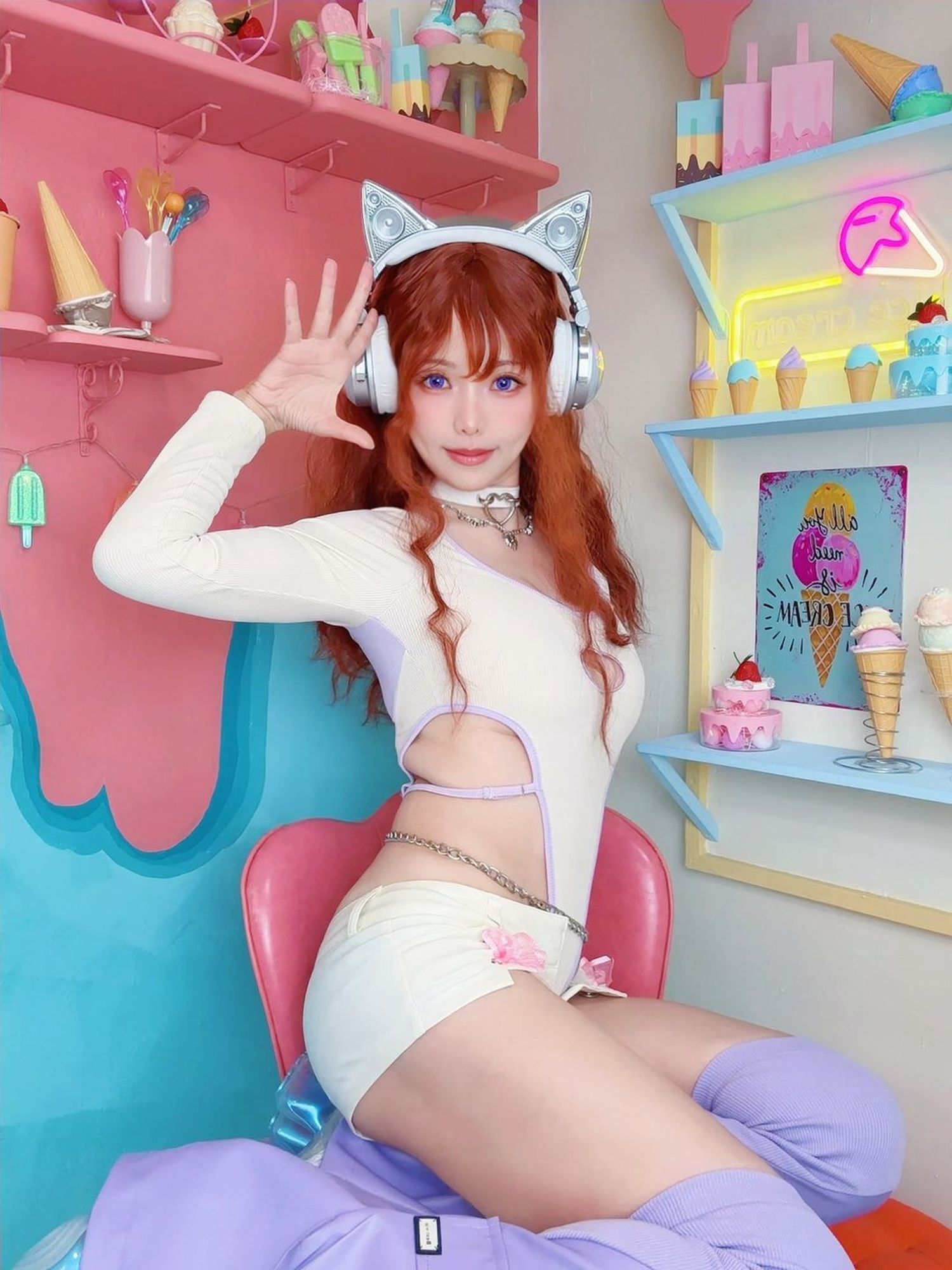 图片[4]-No.117 – 2025年09月订阅 (3套) [75P 13V]-coswz-cos王者