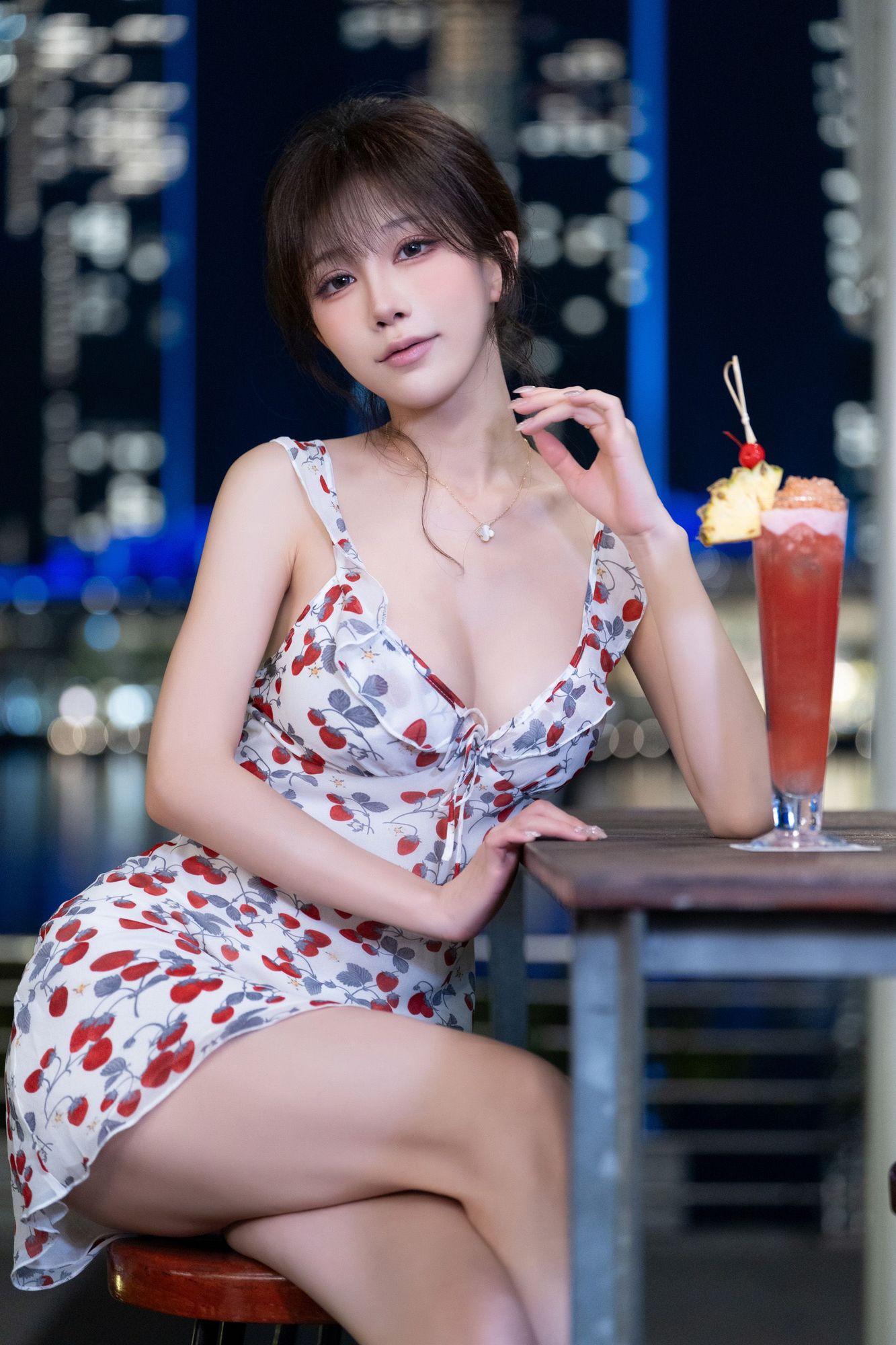 图片[4]-No.201 – [Patreon] 新加坡夜拍留恋 [12P]-coswz-cos王者
