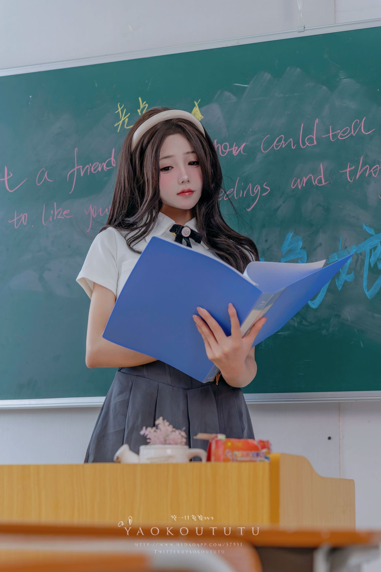 图片[10]-No.086 – 2023年10月订阅 (8套) [456P 7V]-coswz-cos王者