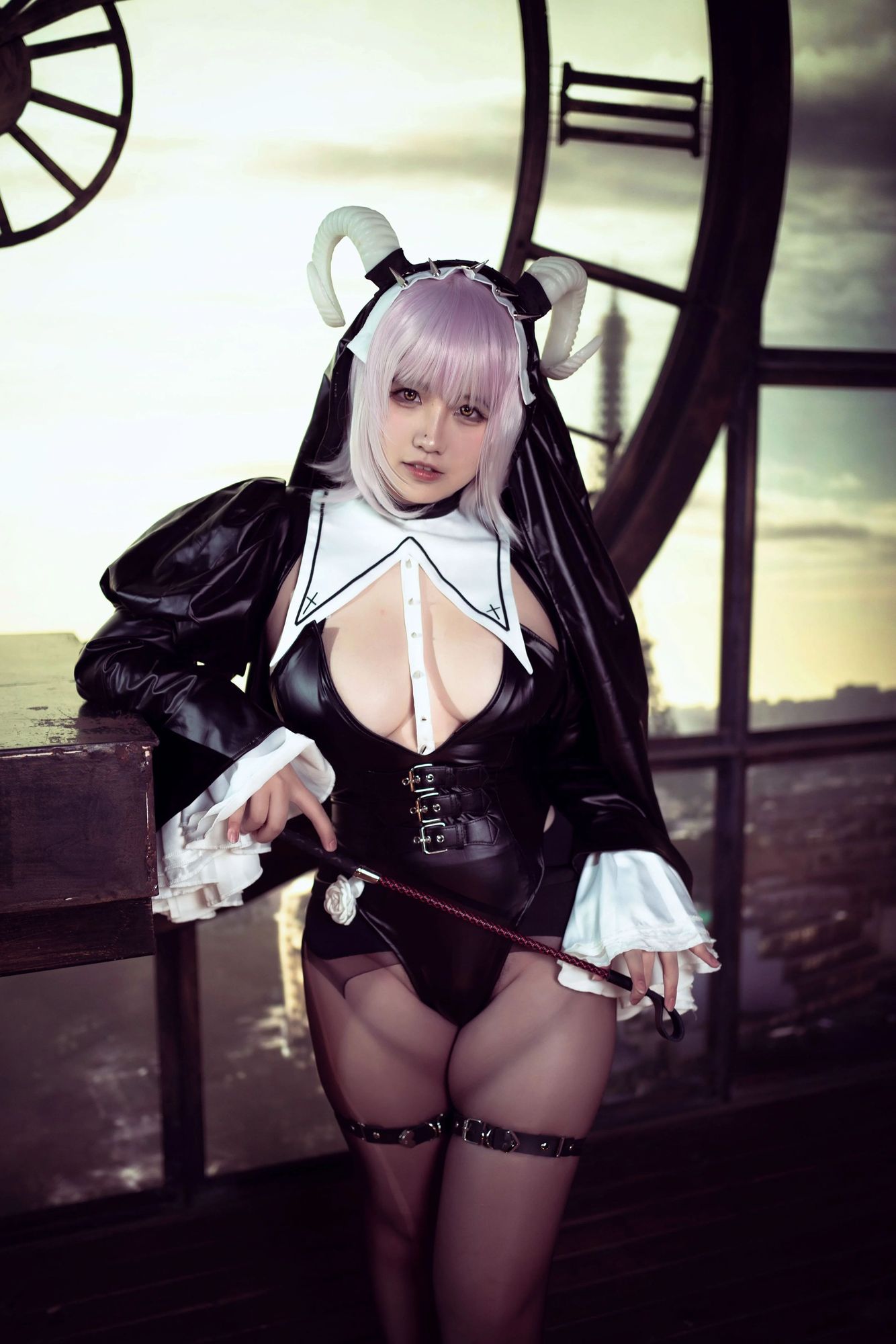 图片[1]-No.064 – 开裆裤恶魔 [75P 2V]-coswz-cos王者