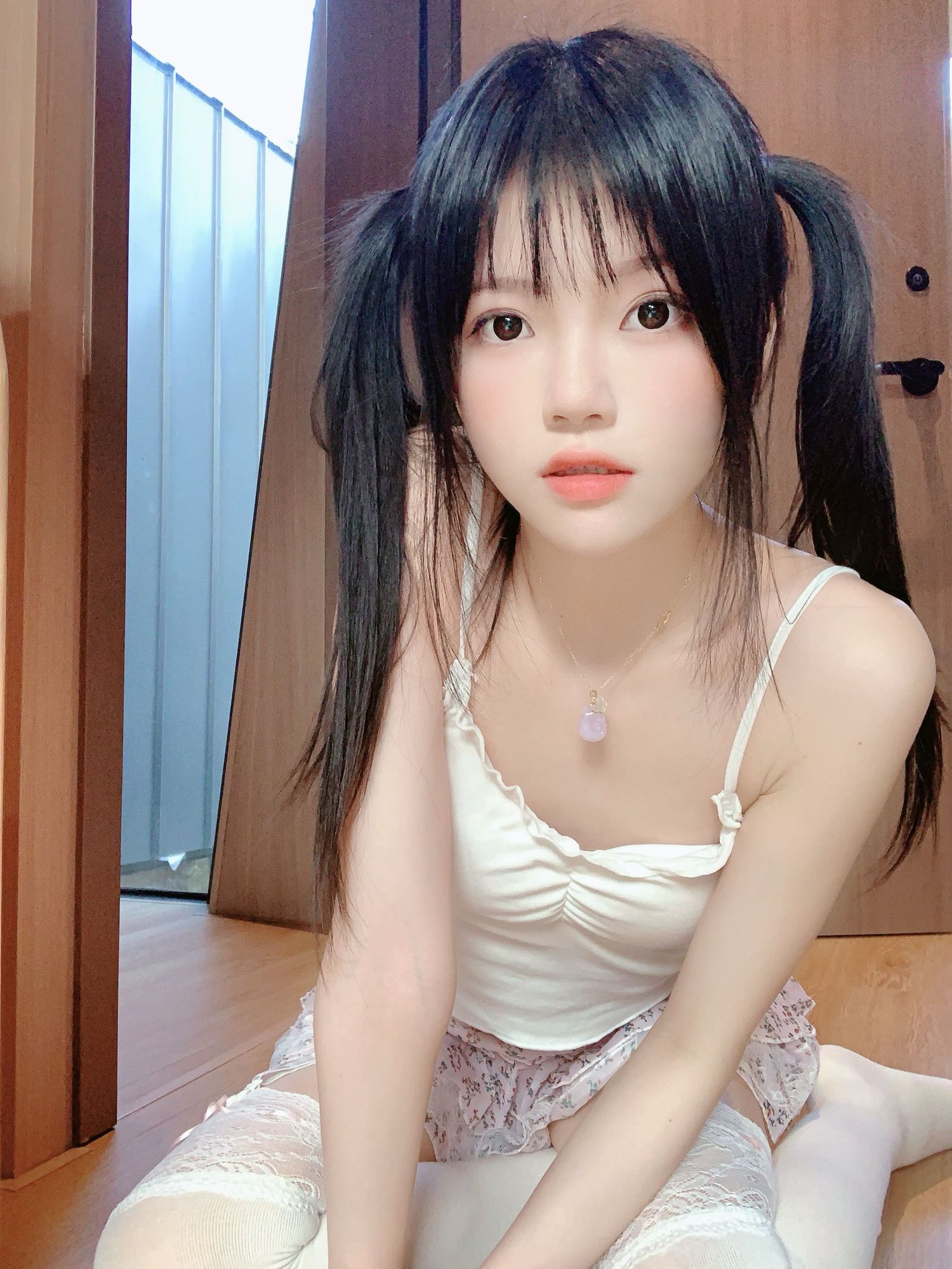 图片[1]-No.263 – 碎花 自拍 [16P]-coswz-cos王者