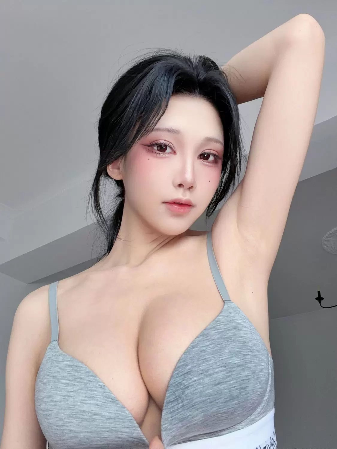 图片[5]-No.214 – [Fantia] 2026年06月订阅 (3套) [177P]-coswz-cos王者