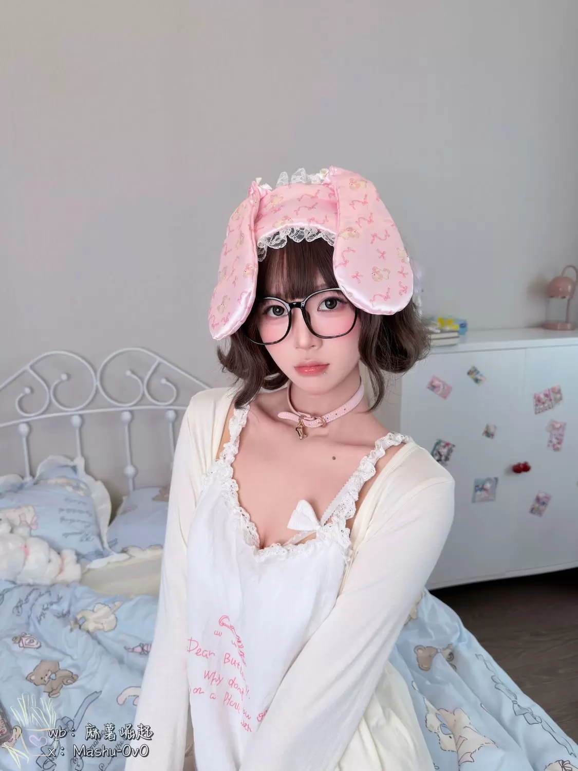 图片[2]-No.045 – 她的秘密读物 [85P]-coswz-cos王者