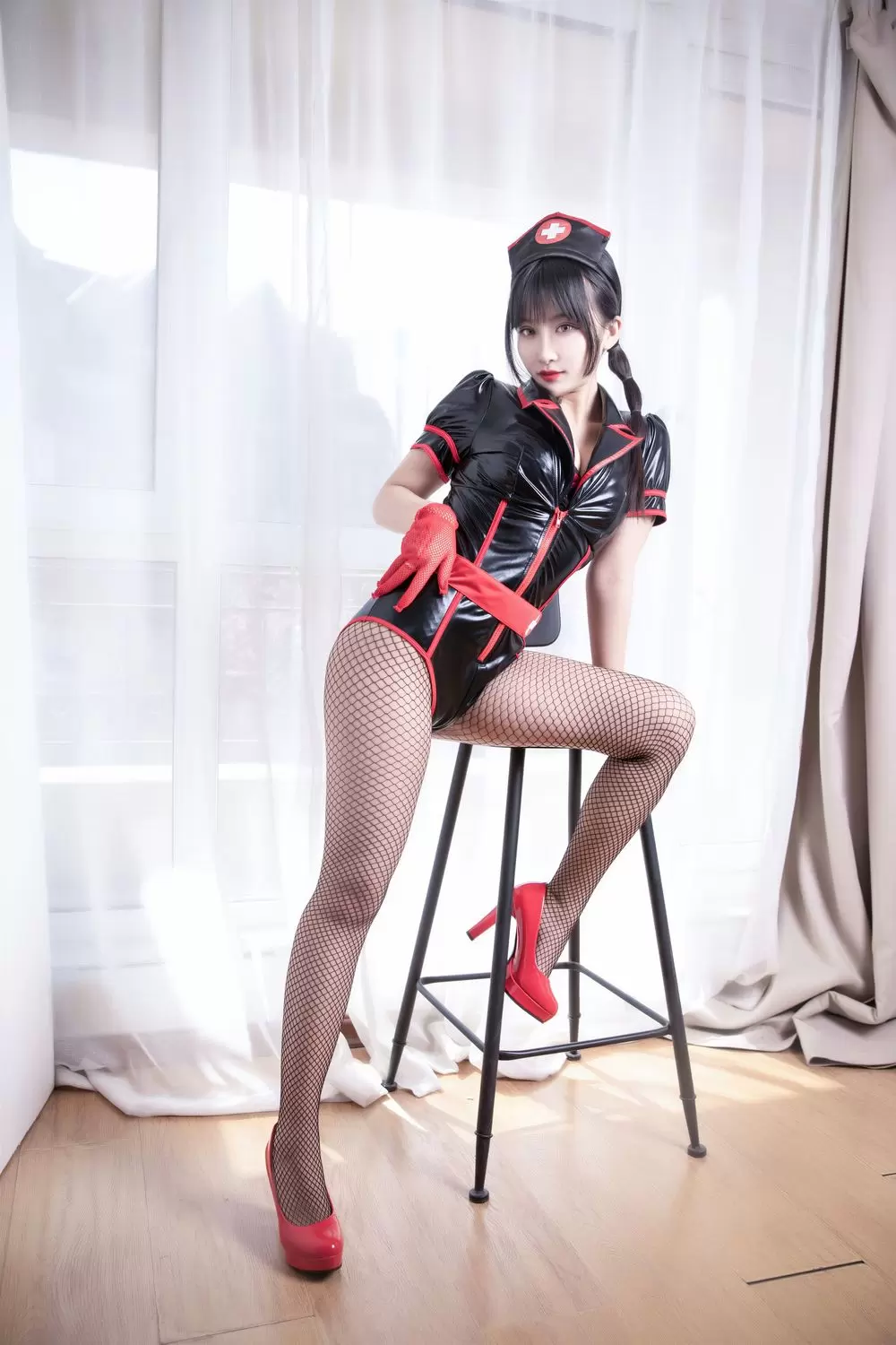 图片[1]-No.130 – 皮衣护士 [38P]-coswz-cos王者